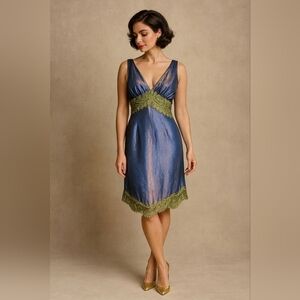 Metallic lace and beaded evening dress. Purple/bronze. Size 10. Lace Detailing